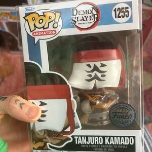 Funko Pop! Demon Slayer Tanjuro Kamado Funko Special Edition #1255 W/Protector
